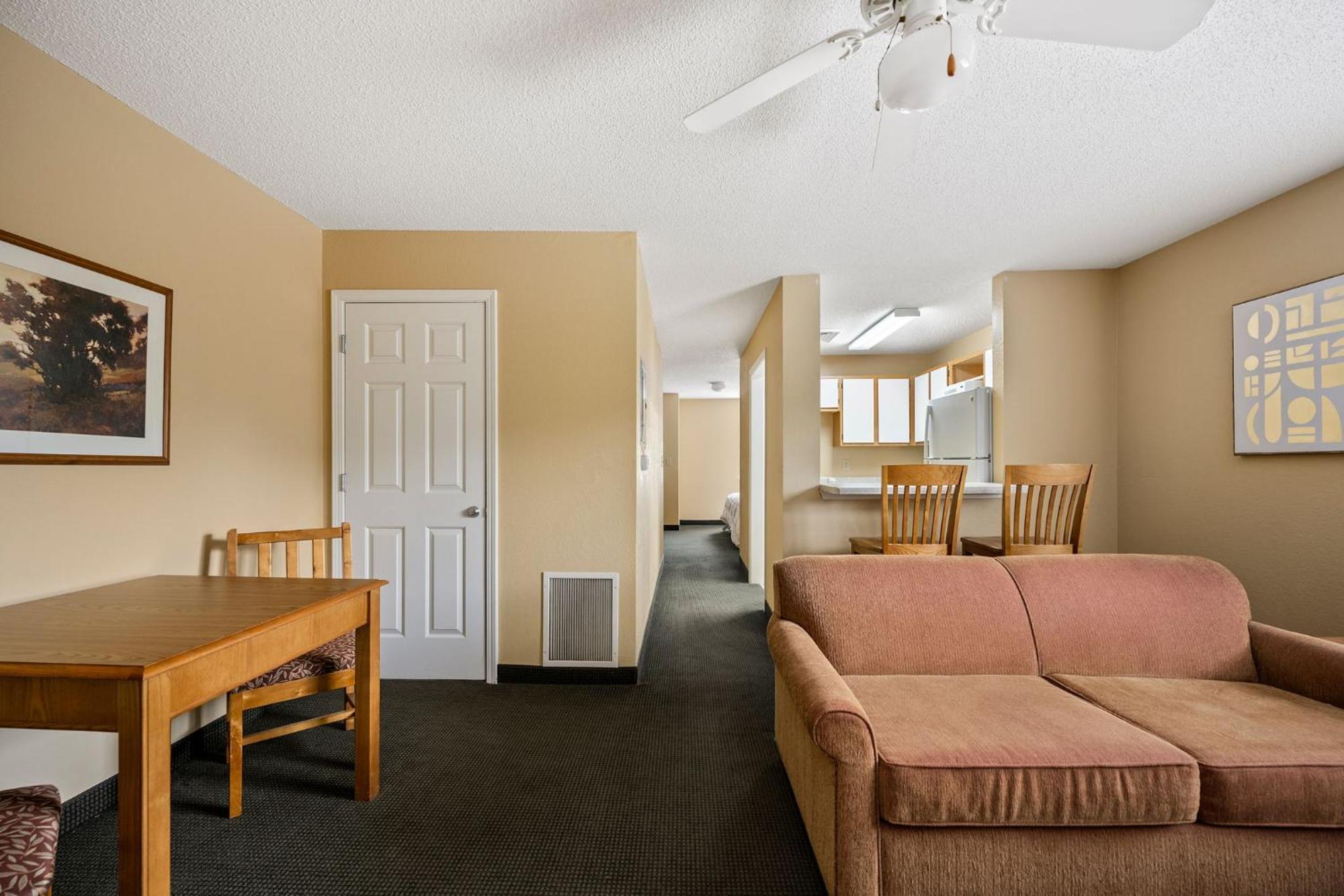 Affordable Suites Wilson Exteriör bild